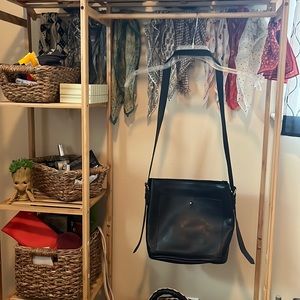 NWOT Madewell The Transport Bucket Bag